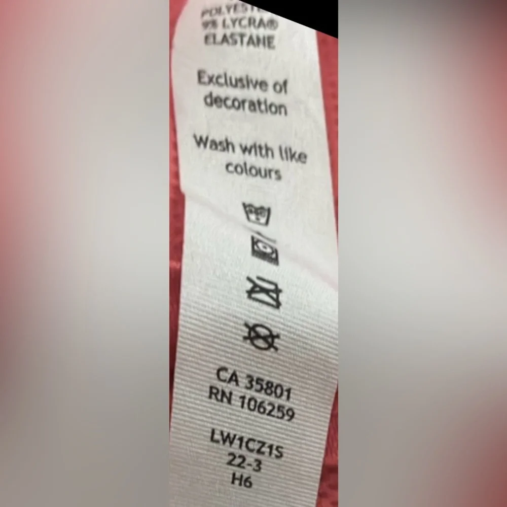 Lululemon sculpt tank top in Coral Pink color Size 8 - Picture 7 of 7